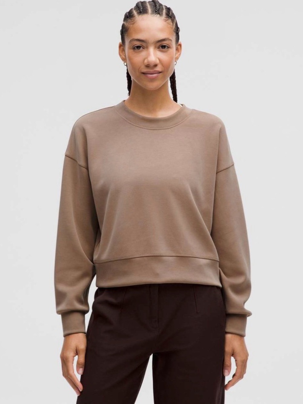 Lululemon Softstreme Perfectly Oversized Cropped Crew
Taupetastic Size 12